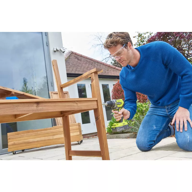 RYOBI ONE+ Akumulátorová vŕtačka s skrutkovačom R18DD5-220S, 18V (Zelená/Čierna, 2x Li-Ion akumulátory 2,0Ah, taška)