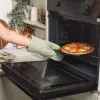 Salter BW14483 Brilliance plech na pizzu 33 cm, smaltovaná oceľ, nepriľnavý povrch bez PFAS, čierne škvrnité
