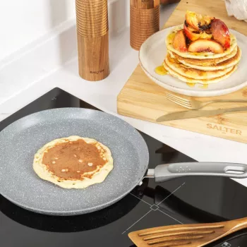 Salter Marblestone 25cm panvica na palacinky - ultra nepriľnavá, vhodná na indukciu, sivá