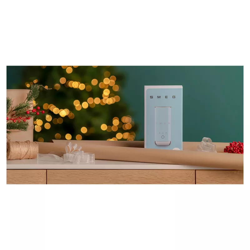 Smeg MFF02PGEU automatický šľahač a ohrievač mlieka, pastelová zelená, 500 W