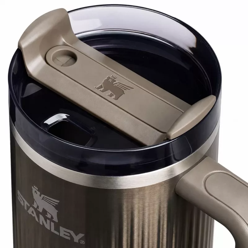 STANLEY Quencher H2.O Fluted termohrnček 1,18 l GunMetal Shine