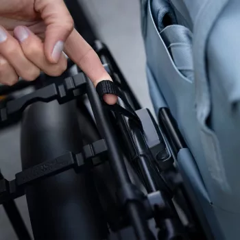 Thule 5487 InLock univerzálny panel čierny