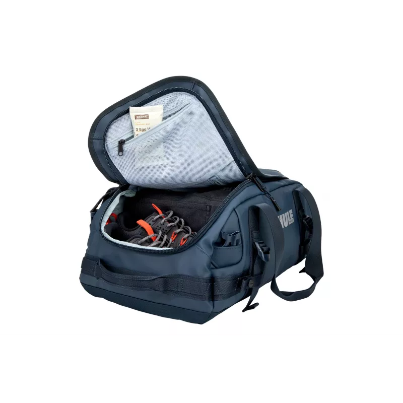 Thule 5586 Chasm 30L cestovná taška Darkest Blue