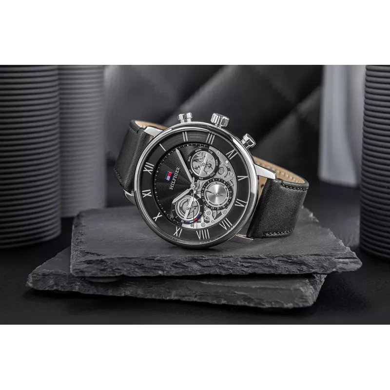 Tommy Hilfiger pánske Damon quartzové nerezové hodinky 40 mm modrý ciferník 1710565