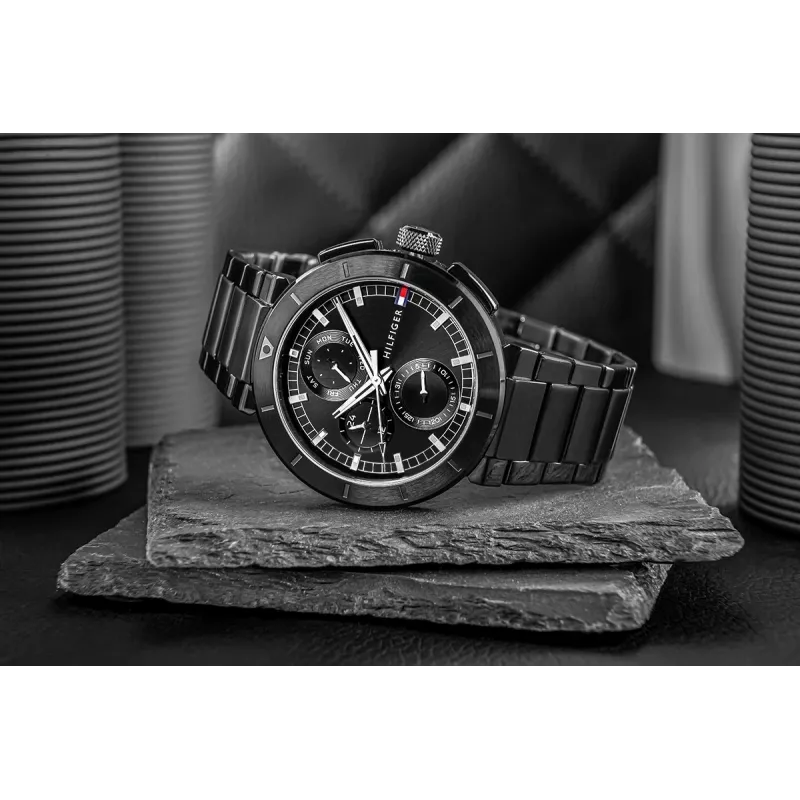 Tommy Hilfiger pánske hodinky Decker quartz 44 mm oceľ modrý ciferník hnedá koža