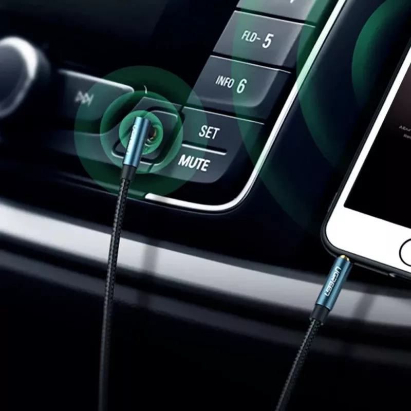 UGREEN uhlový AUX kábel 2 x mini jack 3,5 mm 1 m modrý (AV112)