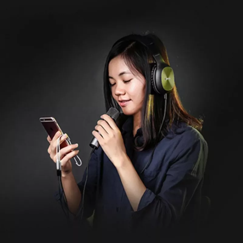 UGREEN AV134 3,5mm audio rozdvojka Y 20cm biela