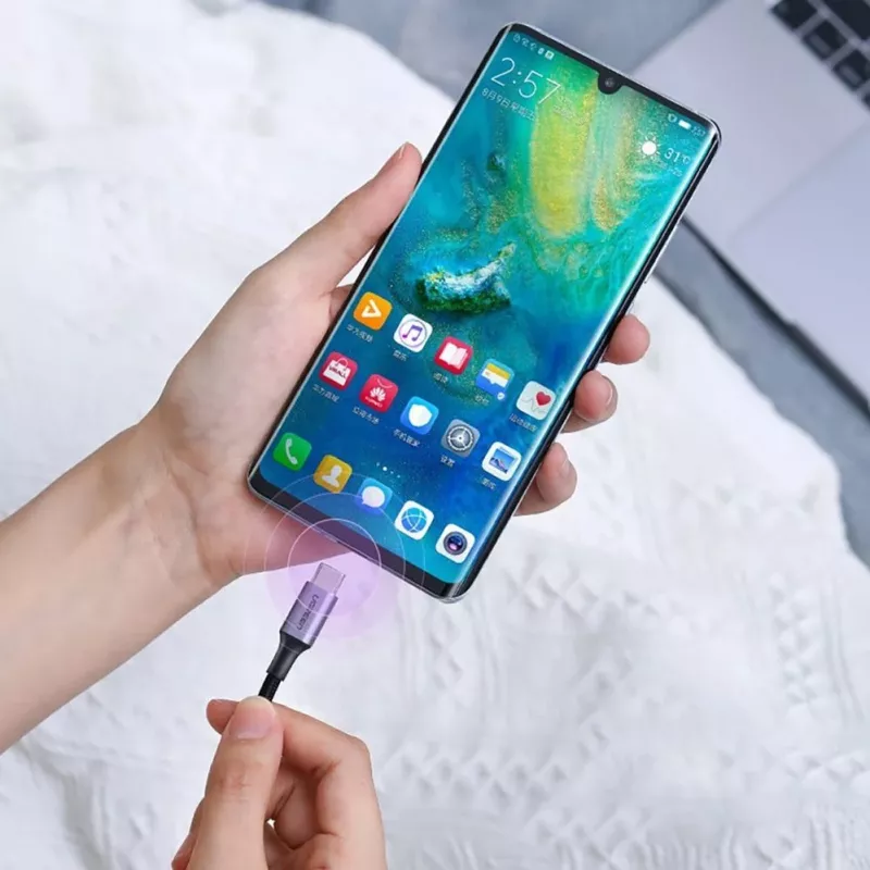 UGREEN US316 USB-C na USB-C kábel 100W 5A 480Mbps 1,5m sivý