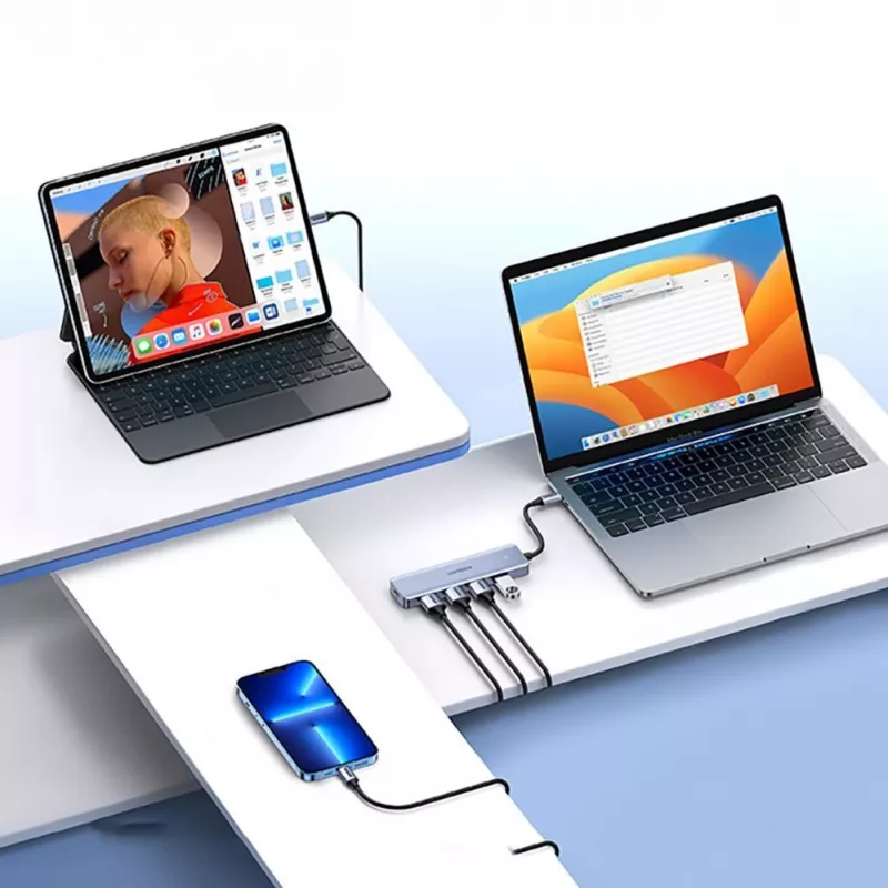 UGREEN USB 3.0 hub 4-portový s 1m káblom - čierny (CM219)