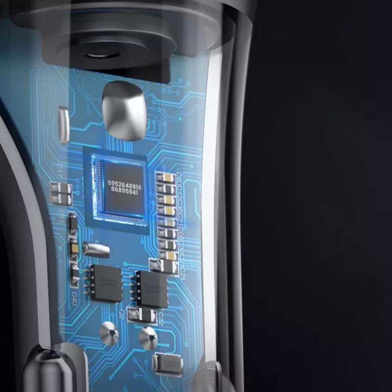 UGREEN USB Type-C / USB QC PD 24W autonabíjačka so zásuvkou 12V cigaretového zapaľovača strieborná (CD204)