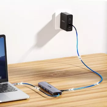 Unitek 4-portový USB 3.0 hub s 30 cm káblom, sivý