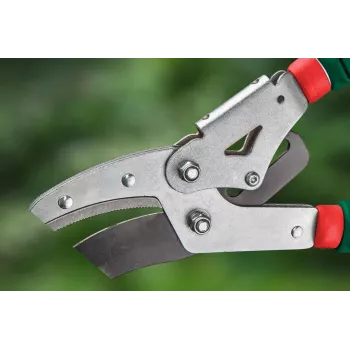 VERTO teleskopické nožnice na konáre s nákovou 670-920 mm, priemer rezu 45 mm, hliníkové rukoväte, prevodový mechanizmus