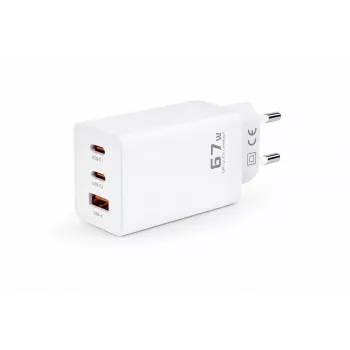 Voltage GaN 67W nástenná nabíjačka, 2x USB-C & 1x USB-A, PD 3.0, QC 3.0, PPS, EU konektor, biela