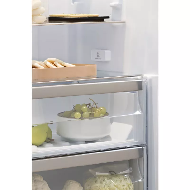 Whirlpool SW8 AM2Y WR2 voľne stojaca chladnička, 363L, biela, energetická trieda E
